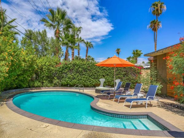 Palm Springs Home 949047