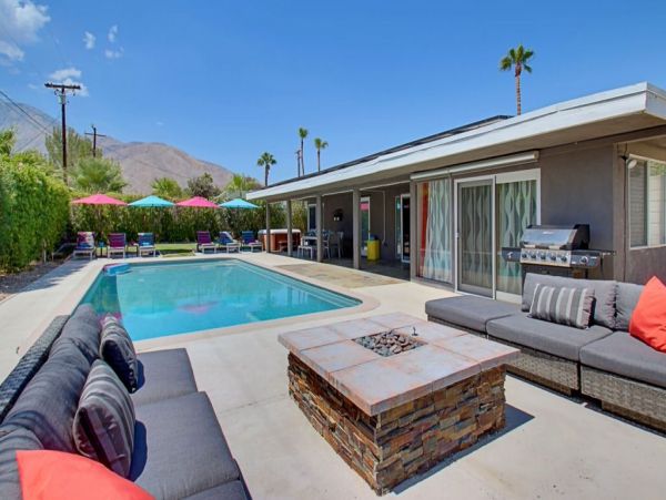 Palm Springs Home 949049