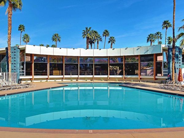 Palm Springs Home 949050