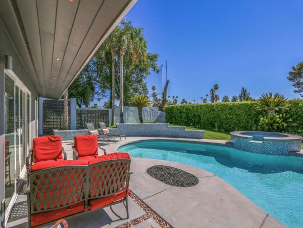 Palm Springs Home 949051