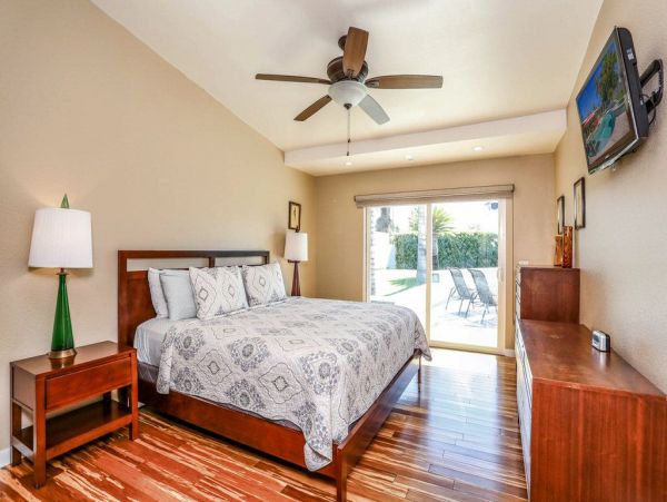 Palm Springs Home 949051