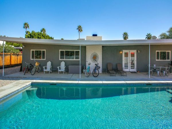 Palm Springs Home 949053