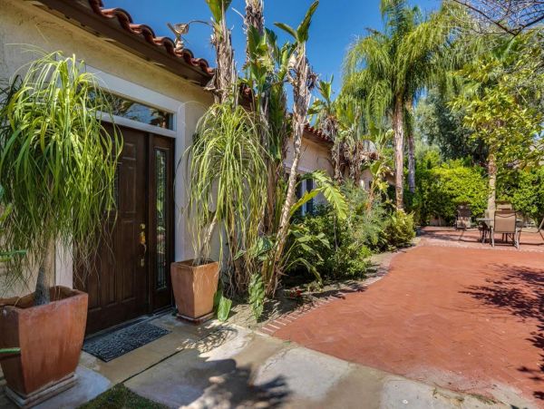 Palm Springs Home 949054