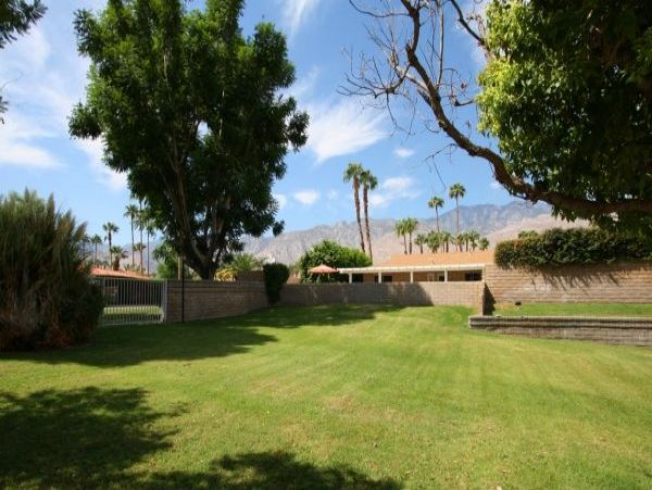 Palm Springs Home 949057