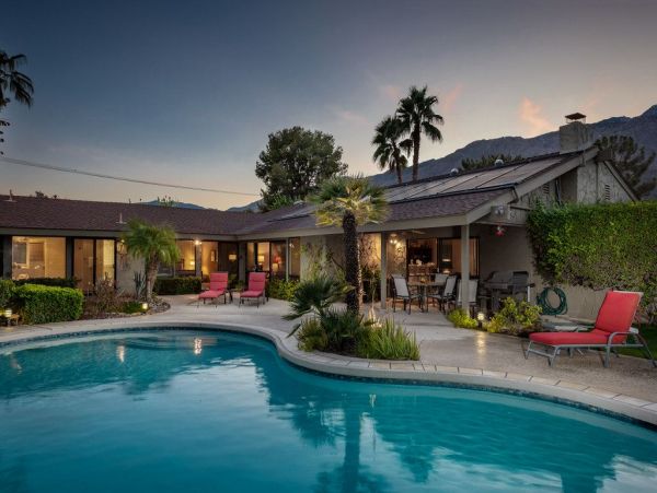 Palm Springs Home 949058