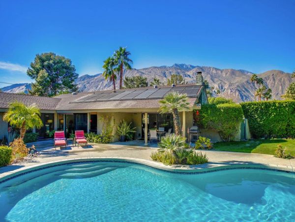 Palm Springs Home 949058