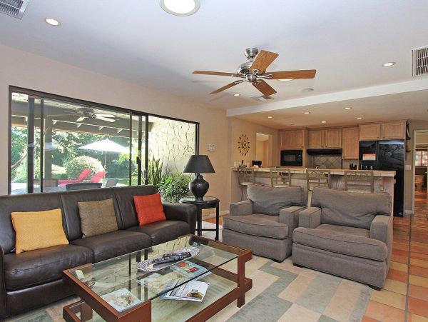 Palm Springs Home 949058