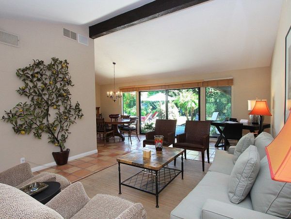 Palm Springs Home 949058