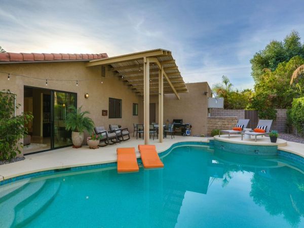 Palm Springs Home 949059