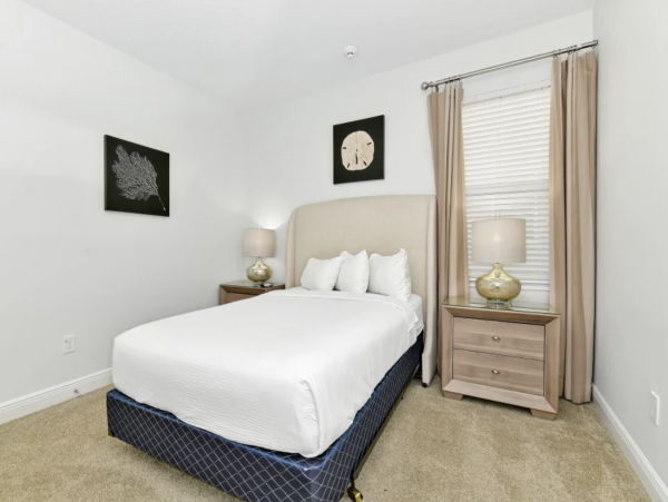 Orlando 10 Bedroom Lovely Pool Vacation Home