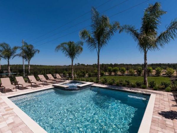 Beautiful Kissimmee Vacation Pool Home Sleeps 22 Guests