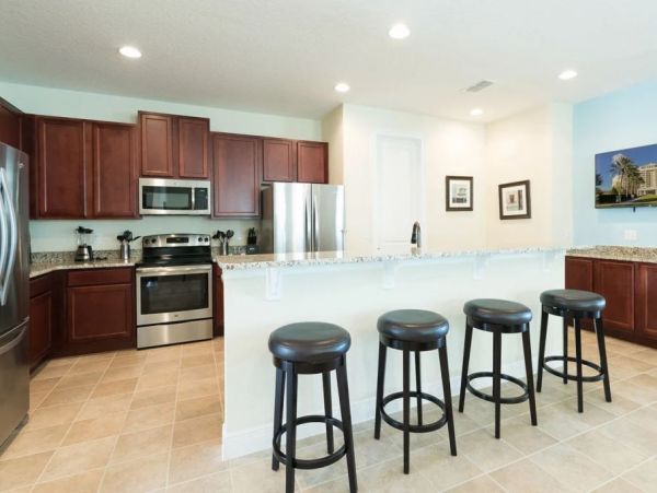 Beautiful Kissimmee Vacation Pool Home Sleeps 22 Guests