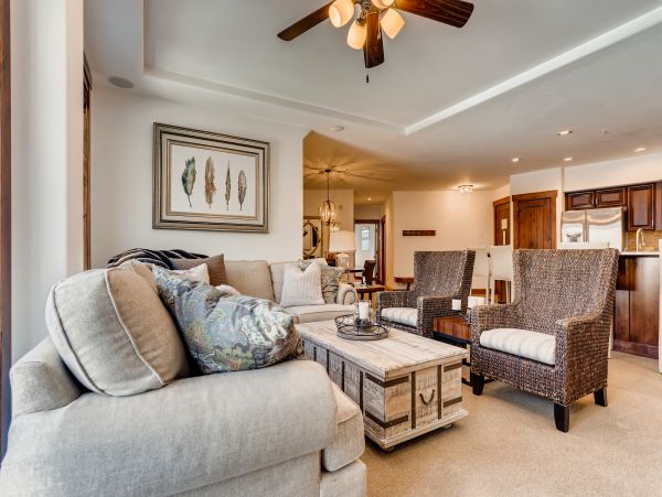 Breckenridge Luxury Vacation Rental with Spa Sleeps 10