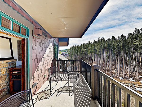 Breckenridge Luxury Vacation Rental with Spa Sleeps 10