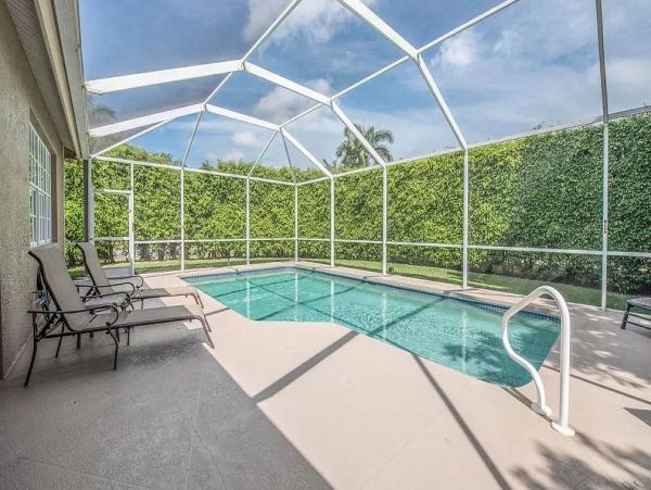 Naples Three Bedroom Rental Home with Private Caged Pool