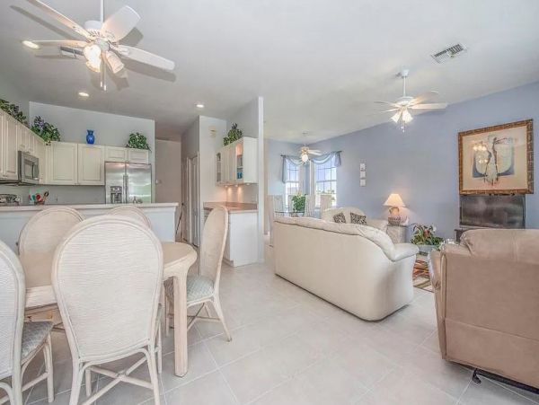 Naples Three Bedroom Rental Home with Private Caged Pool
