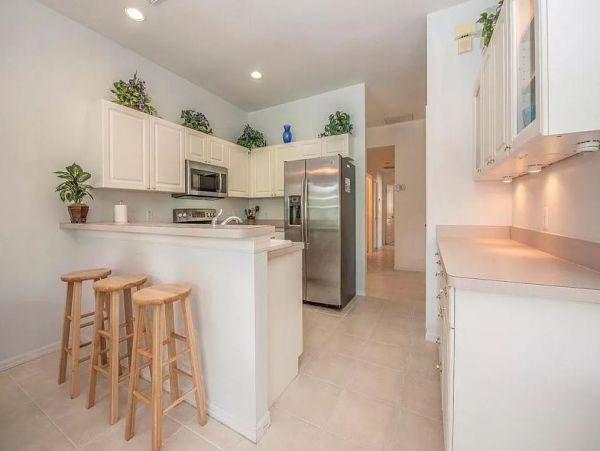 Naples Three Bedroom Rental Home with Private Caged Pool