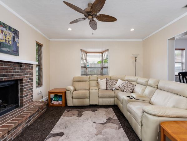 Sarasota Vacation Home Sleeps 6 Guests