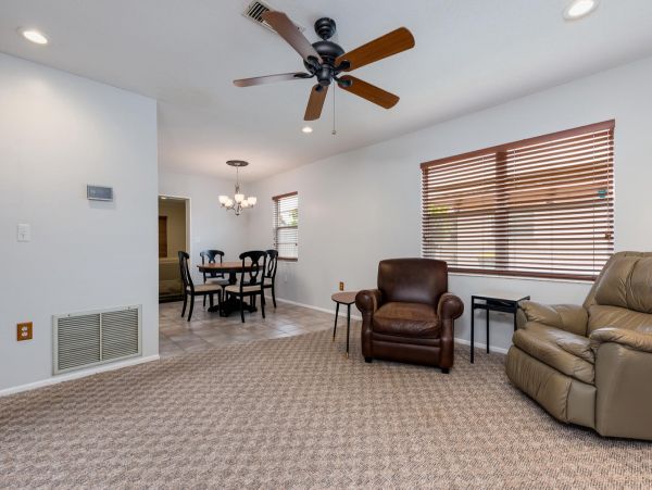 Sarasota Vacation Home Sleeps 6 Guests