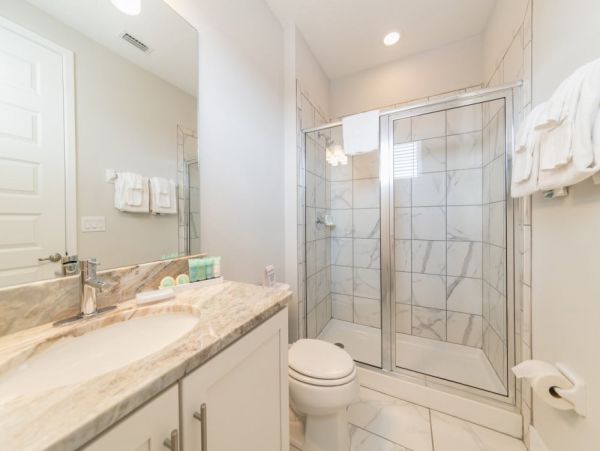 Orlando Vacation Rental Villa Near Disney World – 7 Bedrooms, Pool & Theater