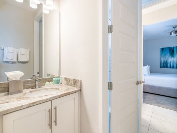 Orlando Vacation Rental Villa Near Disney World – 7 Bedrooms, Pool & Theater