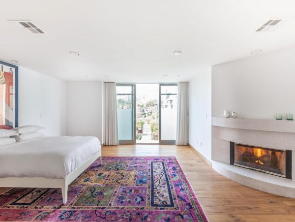 Contemporary 3 Bedroom Condo in Venice Beach Sleeps 6 Guests