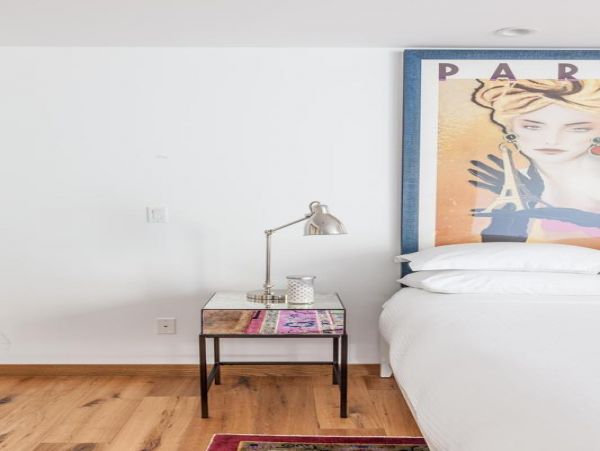 Contemporary 3 Bedroom Condo in Venice Beach Sleeps 6 Guests