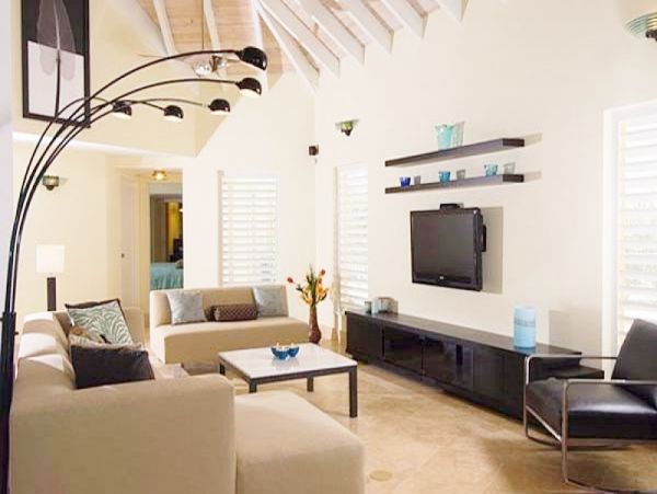 Short  Walk to Beach Turks and Caicos Home Sleep 10 Guests