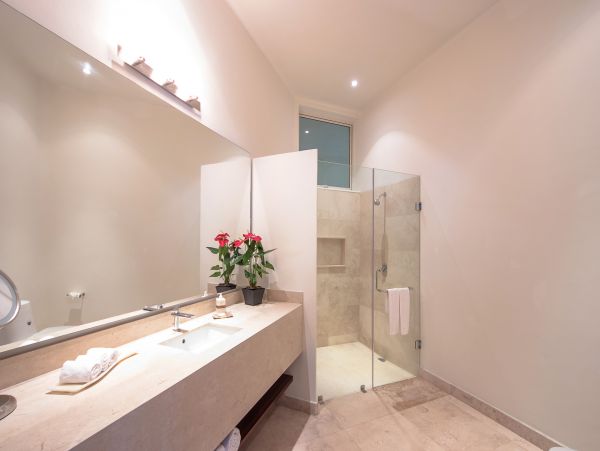 Luxury Vacation Villa in Puerto Vallarta Close to Beach Sleeps 14