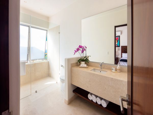 Luxury Vacation Villa in Puerto Vallarta Close to Beach Sleeps 14