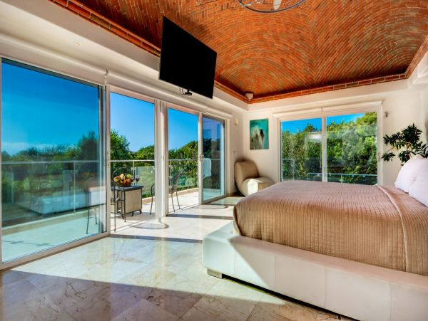 Uniquely Secluded Hideaway Surrounded by Lush Gardens