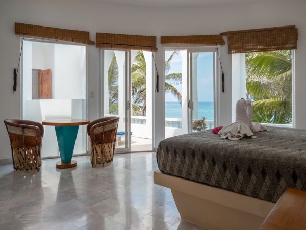 Beachfront Five Bedroom Mayan Villa in South Akumal