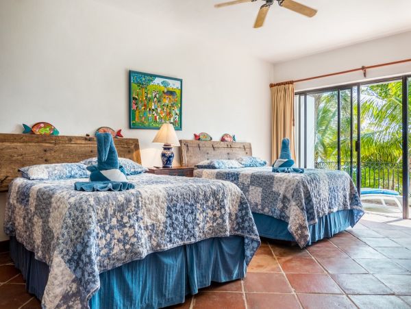 On Beach Playa Del Carmen Vacation Pool Home Sleeps 12