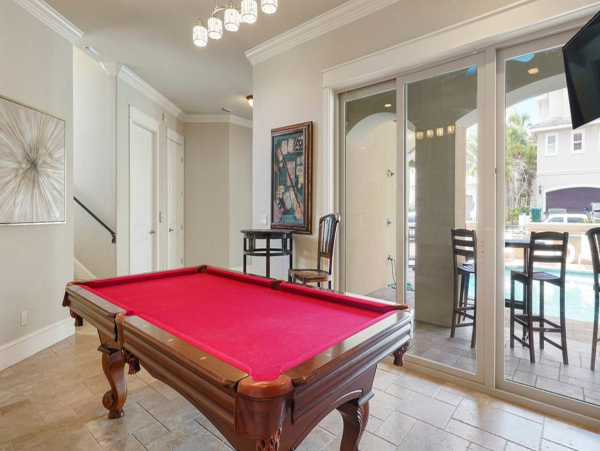 Luxury Vacation Destin Rental with Pool Sleeps 24