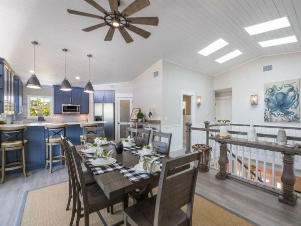 Beautiful Three Bedroom  Vacation Pool Home in Anna Maria