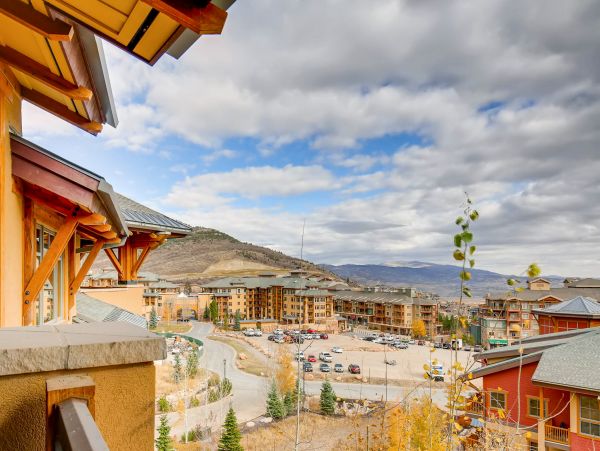 Canyons Ski in SKi out Penthouse