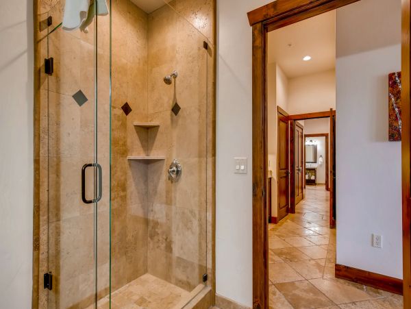 Canyons Ski in SKi out Penthouse