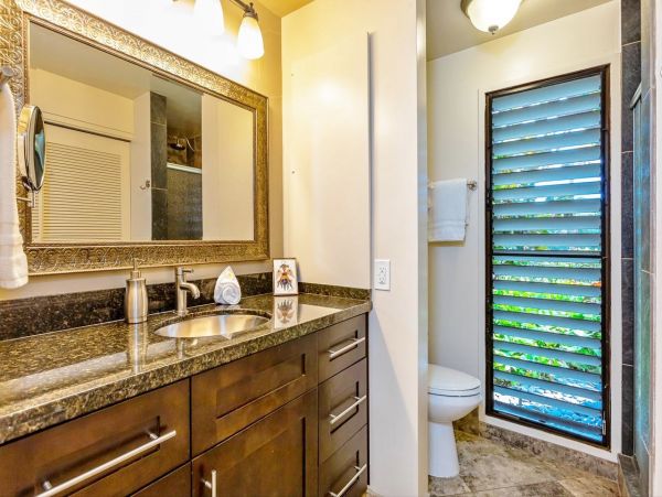 Partial Ocean Views Kihei Vacation Condo Sleeps 4 Guests