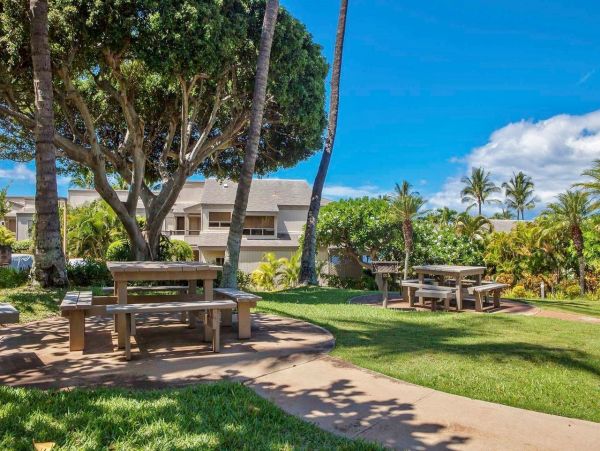 Partial Ocean Views Kihei Vacation Condo Sleeps 4 Guests