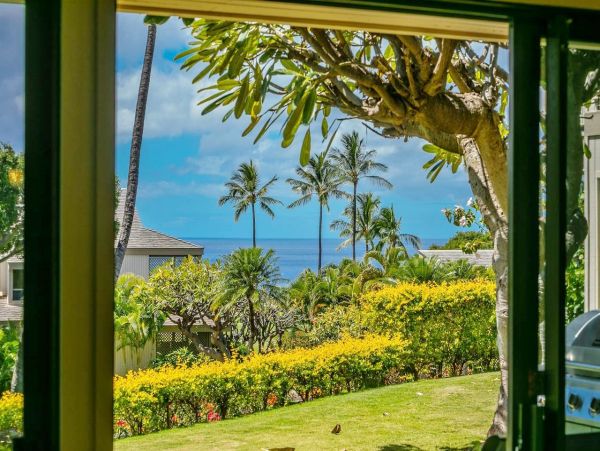 Partial Ocean Views Kihei Vacation Condo Sleeps 4 Guests