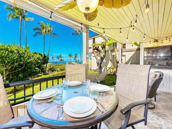 Partial Ocean Views Kihei Vacation Condo Sleeps 4 Guests