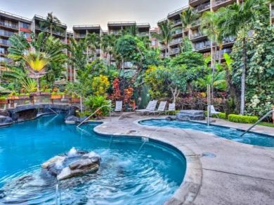 Partial Ocean Views Lahaina Vacation Condo Sleeps 4 Guests