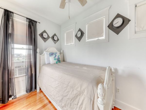Luxury Orange Beach Vacation Home Sleeps 10 Walk to Beach