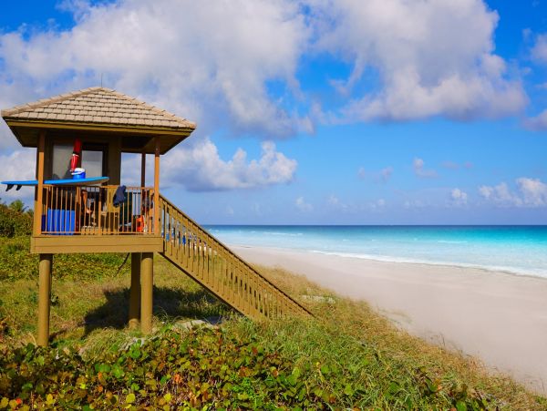 Delray Beach FL Vacation Home Sleeps 6 Short Walk to Beach