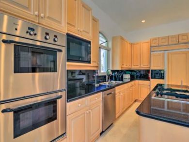 Hollywood Florida Vacation Pool Home Sleeps 8 Guests