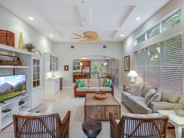 Steps to Beach Captiva Vacation Home Sleeps 12 Guests