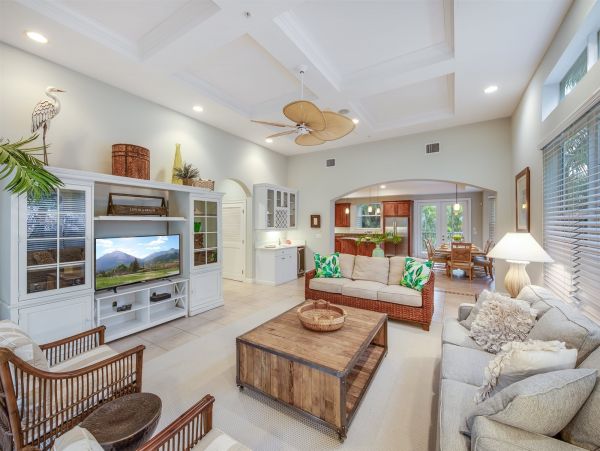 Steps to Beach Captiva Vacation Home Sleeps 12 Guests