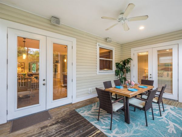 Steps to Beach Captiva Vacation Home Sleeps 12 Guests