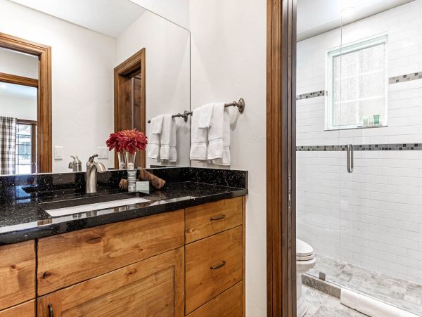 Beaver Creek Vacation Townhome Sleeps 8 Guests