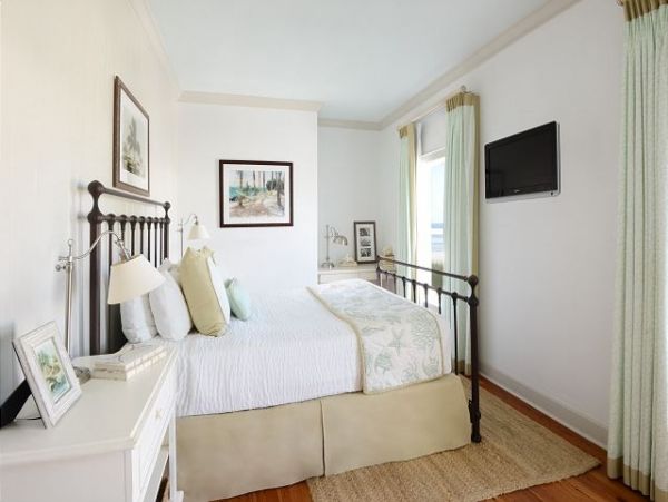 Gulf-Front Holmes Beach Vacation Condo Sleeps 8 Guests